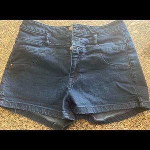 Refuge Dark blue jean shorts